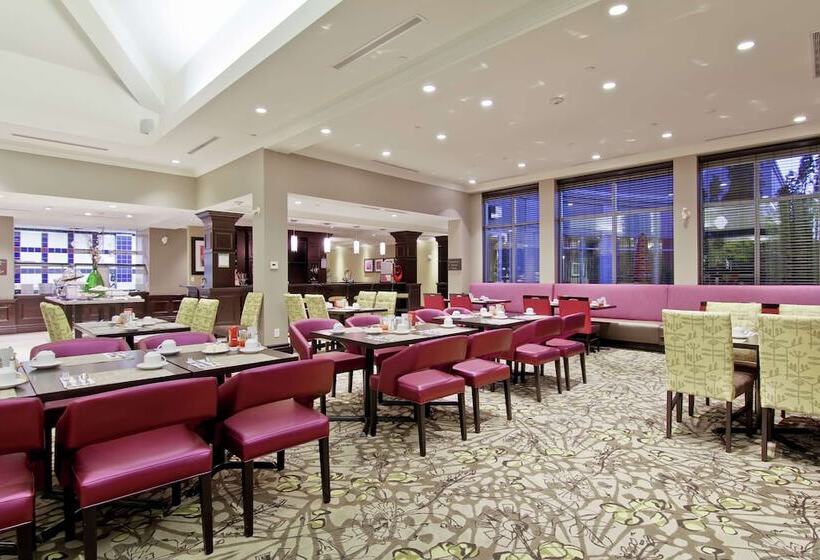 فندق Hilton Garden Inn Toronto/ajax
