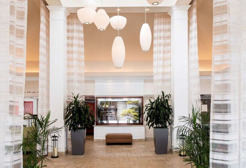 فندق Hilton Garden Inn West Edmonton