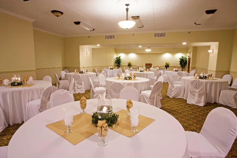 Holiday Inn Express Hotel & Suites 1000 Islands   Gananoque, An Ihg