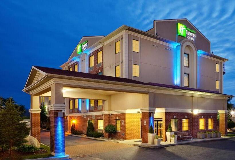 فندق Holiday Inn Express  & Suites Barrie