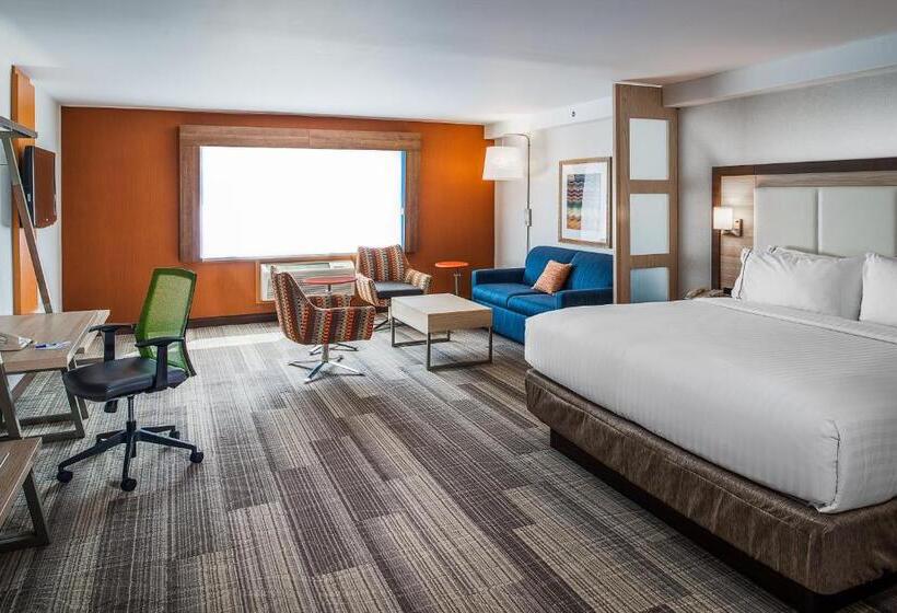 هتل Holiday Inn Express & Suites Halifax  Bedford