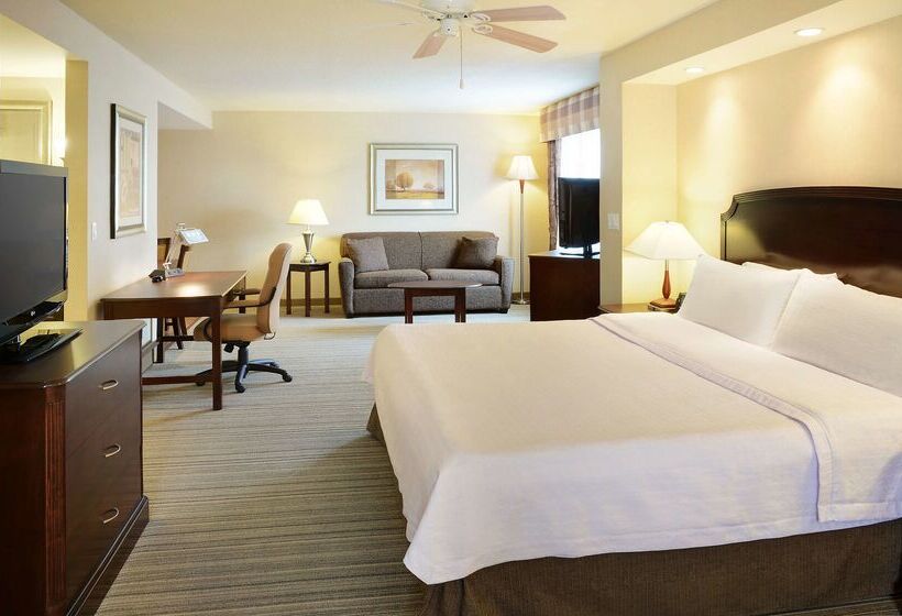 هتل Homewood Suites By Hilton Burlington