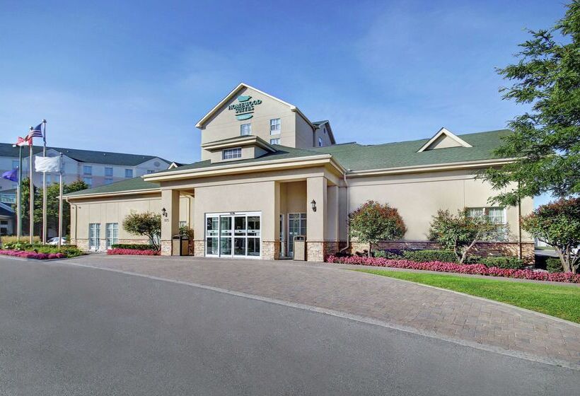 هتل Homewood Suites By Hilton Burlington