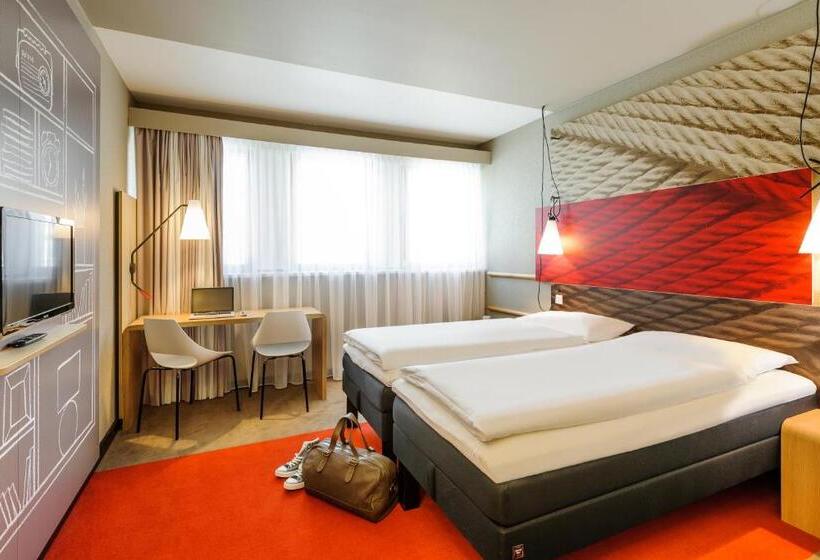 هتل Ibis Innsbruck