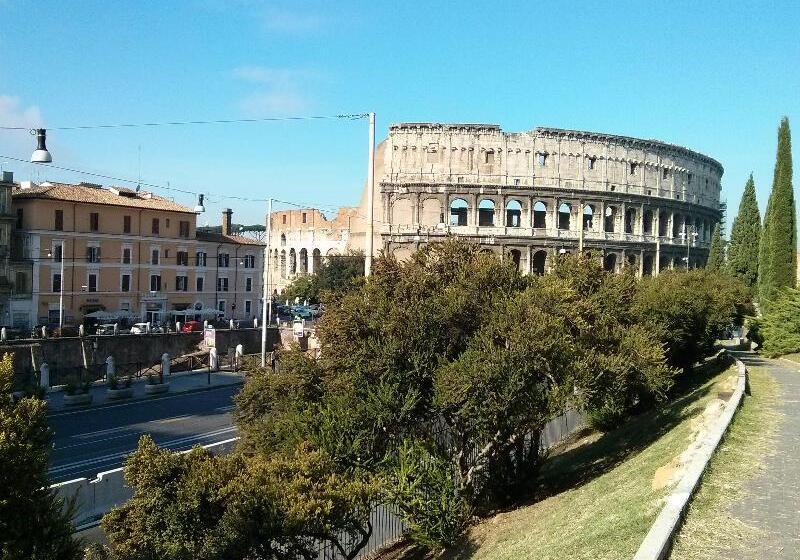 Fotos del hotel Colosseo Rooms Imperial Rome:  2