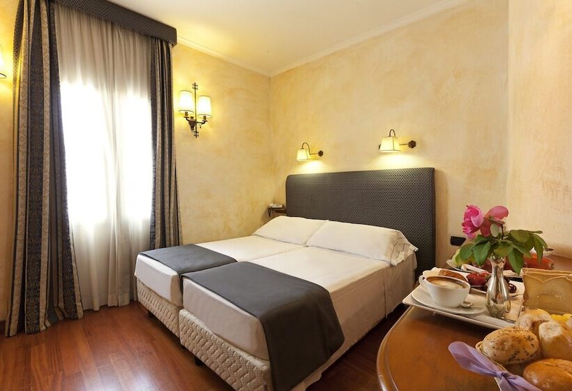 Fotos del hotel La Fenice:  4