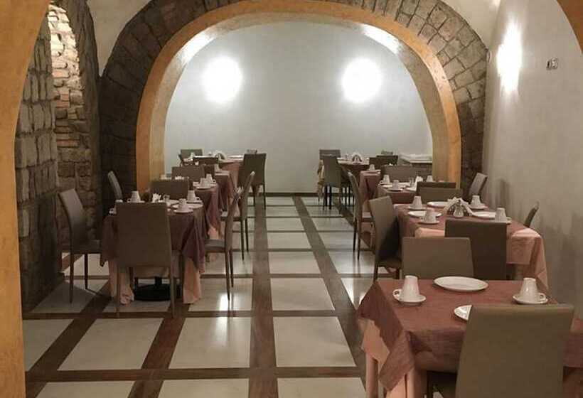 هتل La Pace