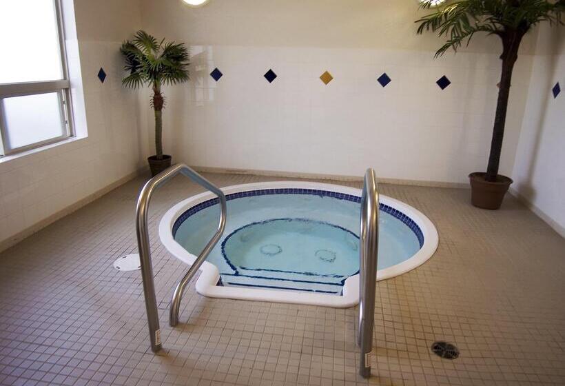 酒店 Lakeview Inns & Suites Slave Lake