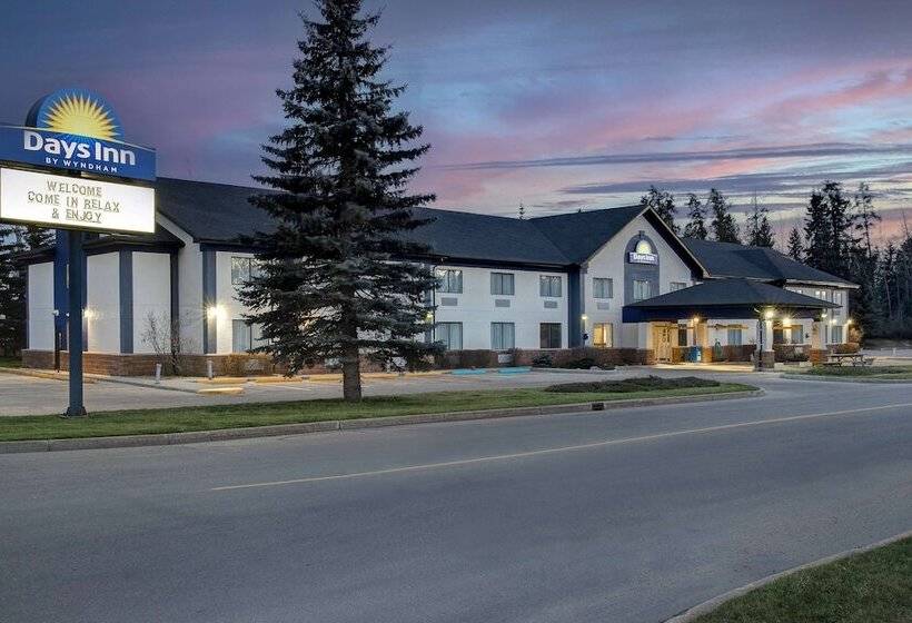 هتل Days Inn By Wyndham Whitecourt