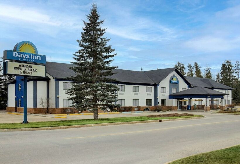 هتل Days Inn By Wyndham Whitecourt