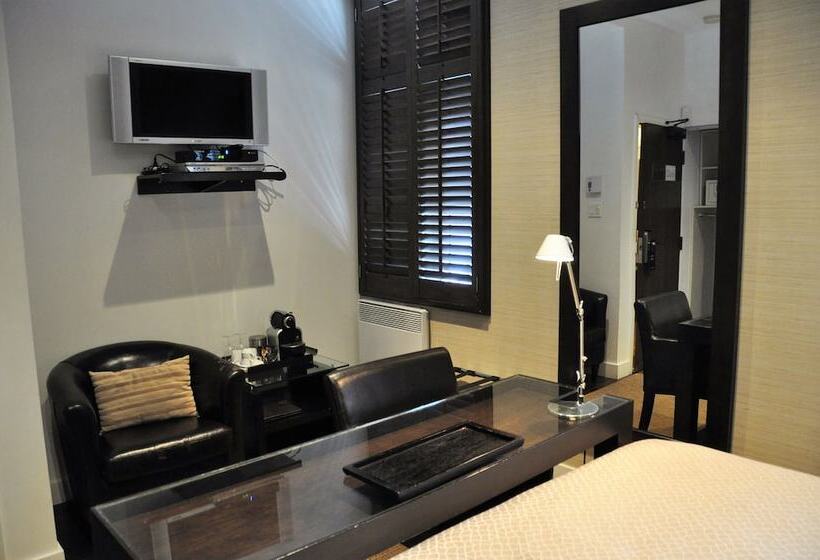 هتل Unique Stays   1595 St Denis