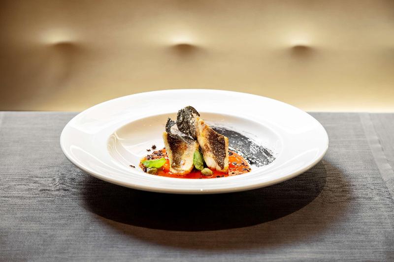 هتل Meliá Genova