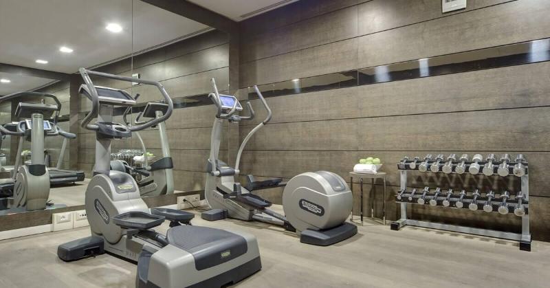 هتل Meliá Genova
