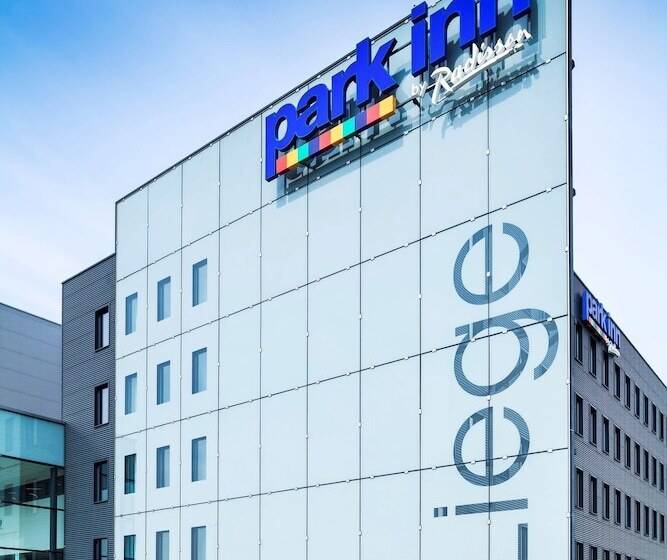 فندق Park Inn By Radisson Liege Airport