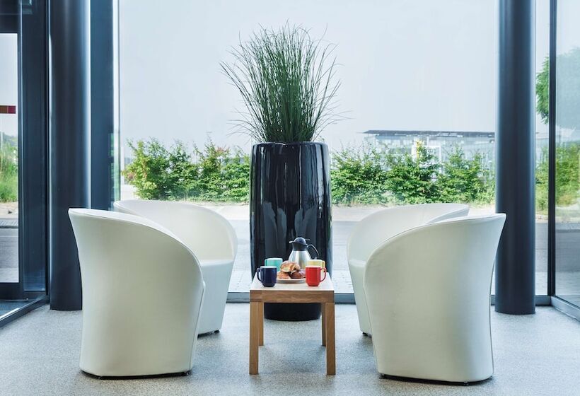 فندق Park Inn By Radisson Liege Airport