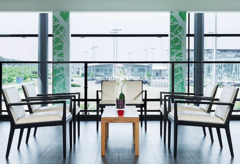 ホテル Park Inn By Radisson Liege Airport