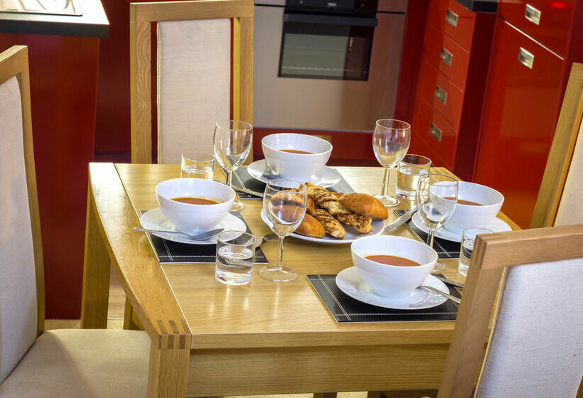 هتل The Postbox By Bridgestreet