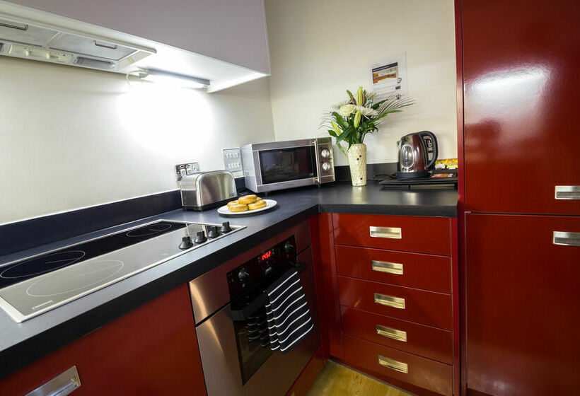 هتل The Postbox By Bridgestreet