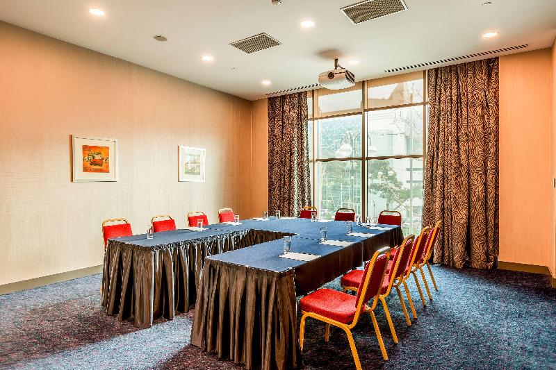 Radisson Hotel Baku