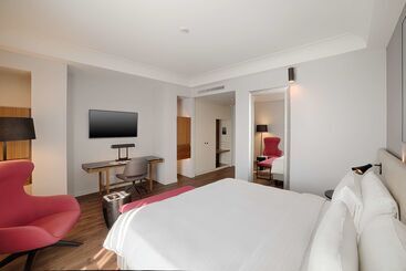 هتل Radisson Blu  Milan