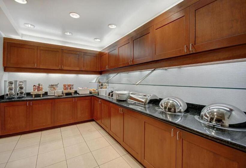هتل Residence Inn By Marriott Morgantown Medical Center Area