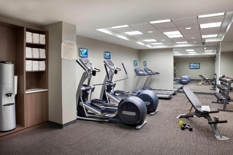 هتل Residence Inn By Marriott Toronto Airport