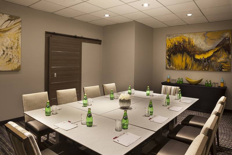 هتل Residence Inn By Marriott Toronto Airport