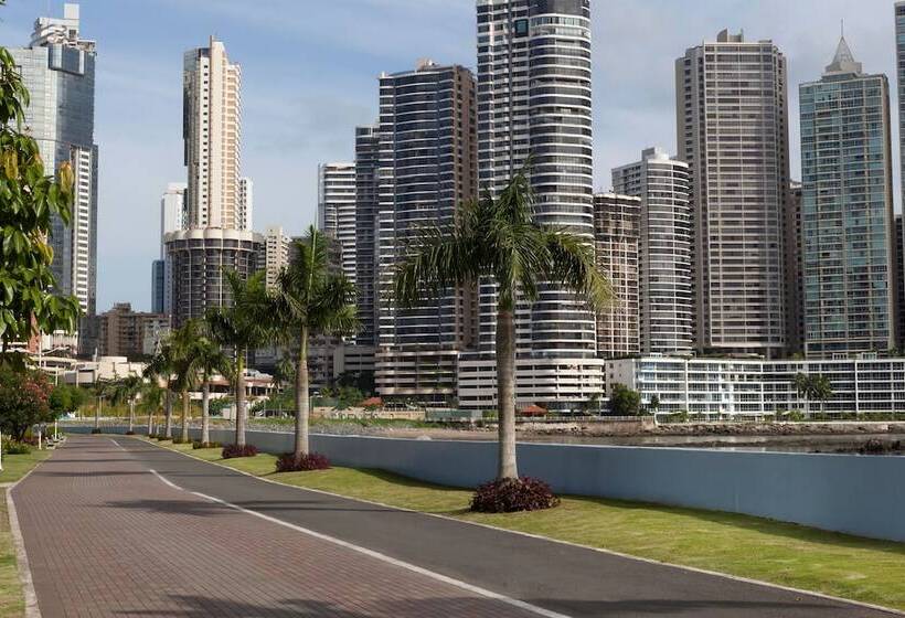 Fotos del hotel Sheraton Grand Panama:  6
