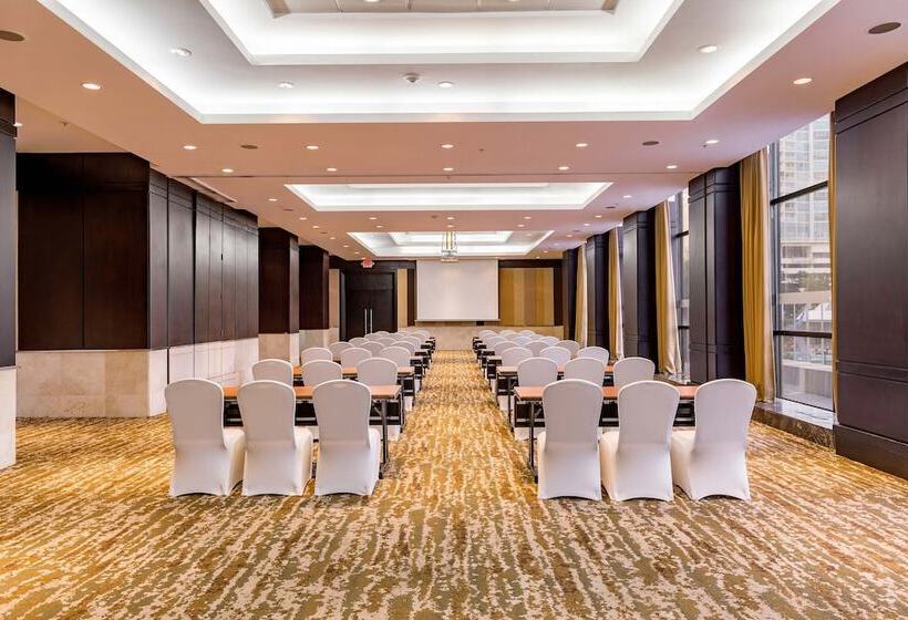 Fotos del hotel Sheraton Grand Panama:  2