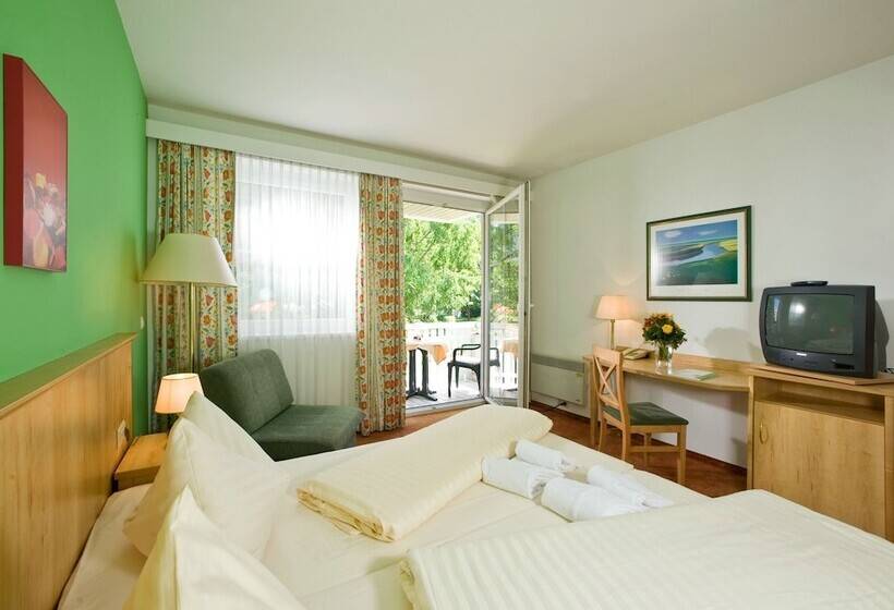 בית מלון כפרי Sonnenresort Ossiacher See