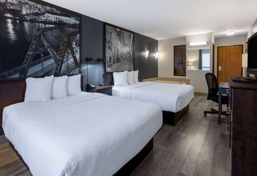 Hotel Super 8 By Wyndham Quebec City