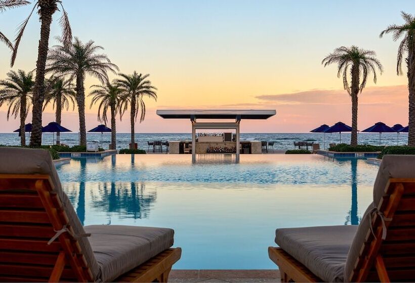 هتل Jw Marriott St. Maarten Beach Resort & Spa