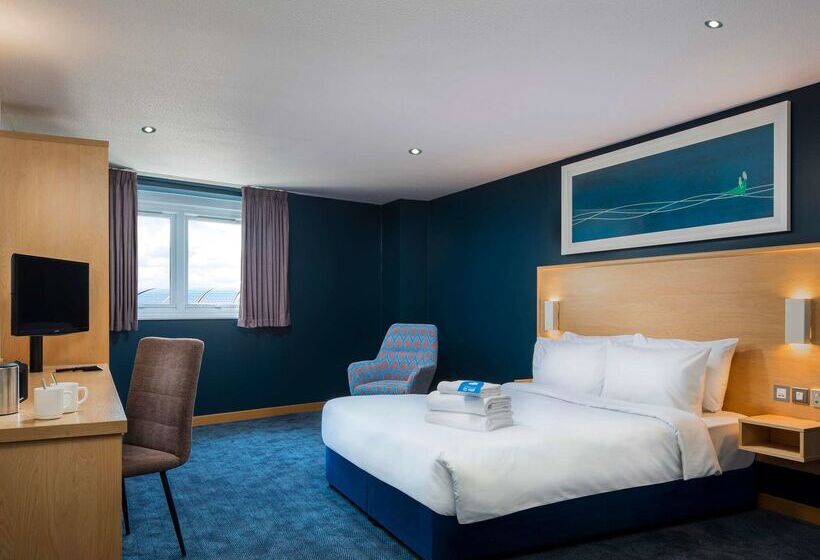 هتل Travelodge Preston Central