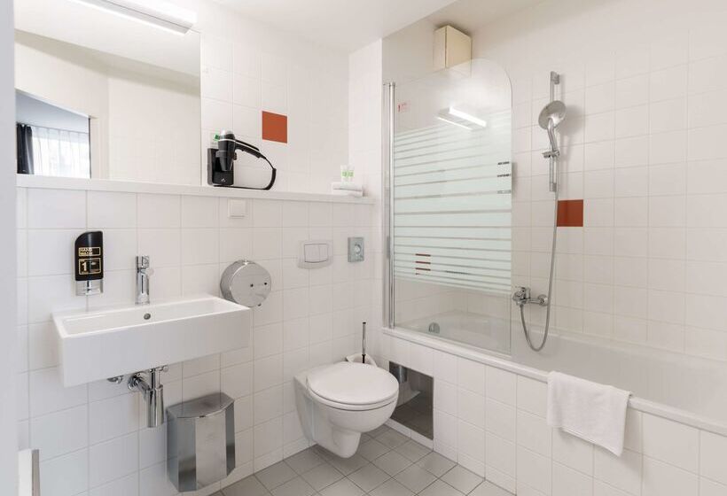 Fotos del hotel Azimut Hotel Vienna:  18