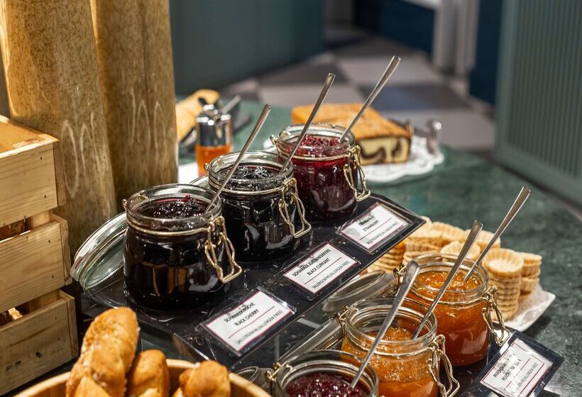 Fotos del hotel Azimut Hotel Vienna:  14