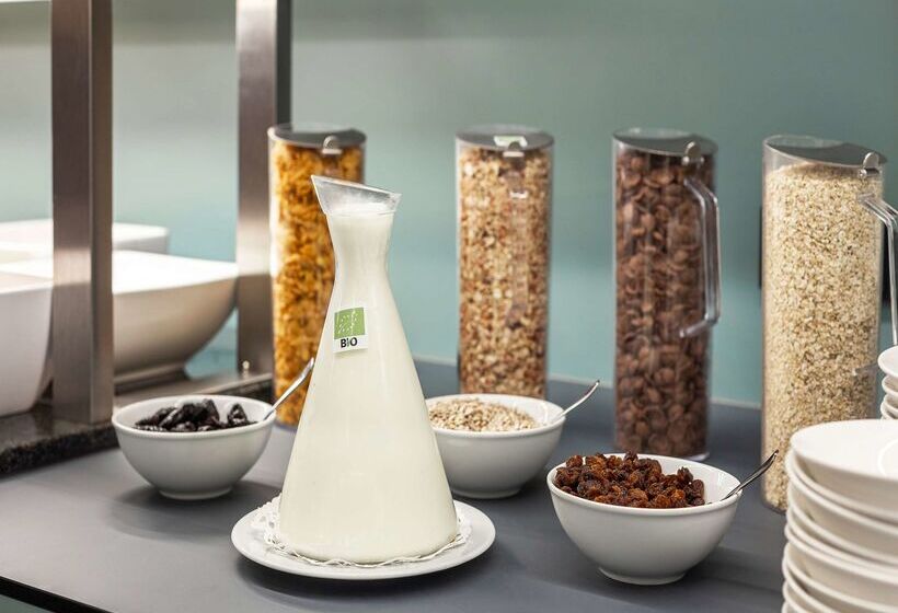 Fotos del hotel Azimut Hotel Vienna:  40