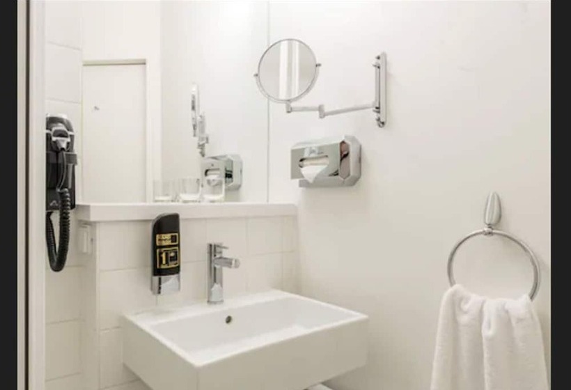 Fotos del hotel Azimut Hotel Vienna:  68