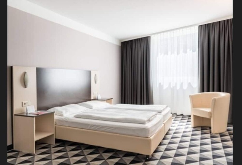 Fotos del hotel Azimut Hotel Vienna:  15