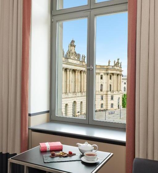 Fotos del hotel Rocco Forte Hotel De Rome:  10