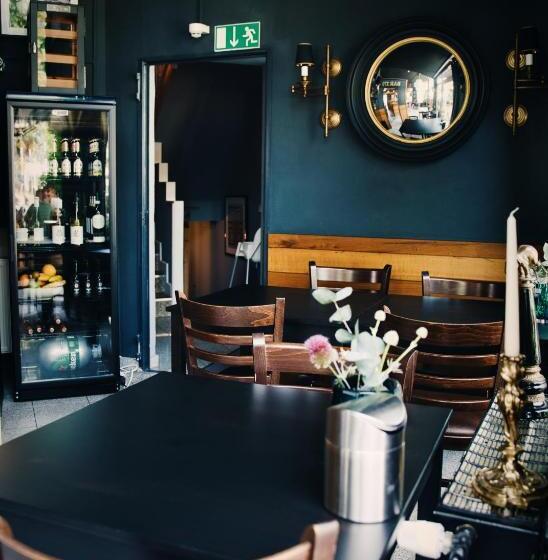 Fotos del hotel Villa Emilia:  11