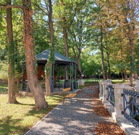 Fotos del hotel Gartenhotel Altmannsdorf:  29