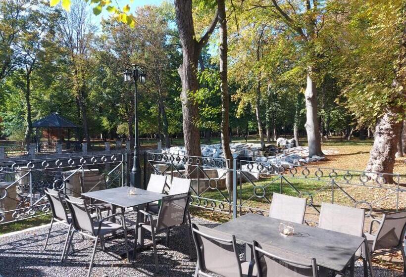 Fotos del hotel Gartenhotel Altmannsdorf:  21