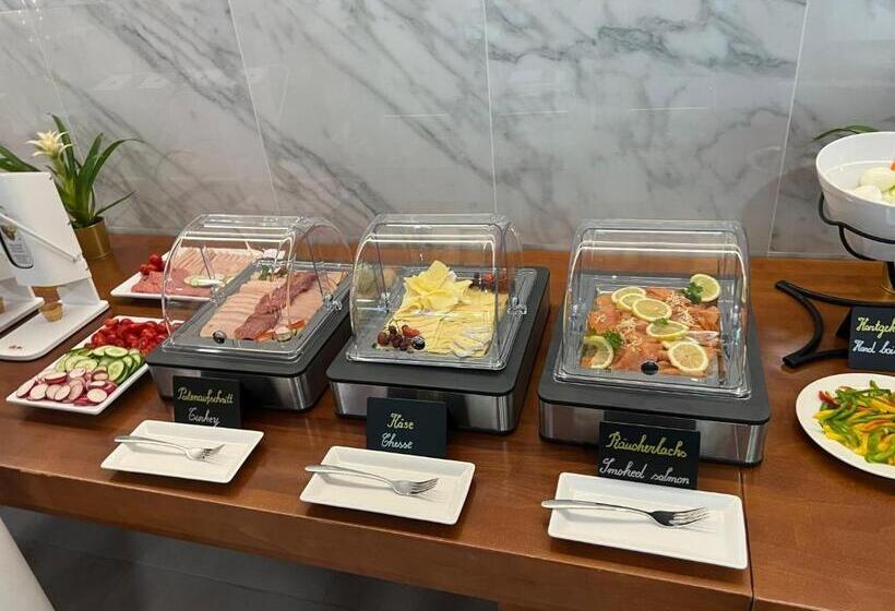 Fotos del hotel Gartenhotel Altmannsdorf:  11