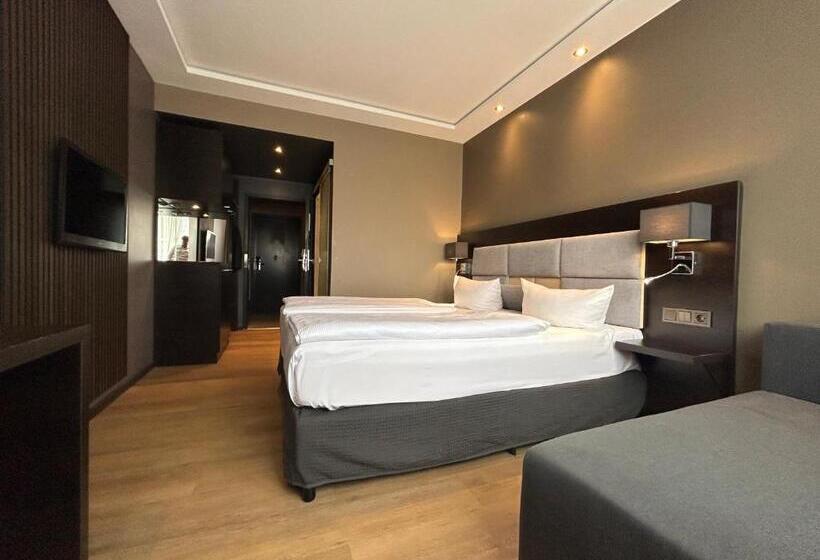 Fotos del hotel Am Karlstor:  8