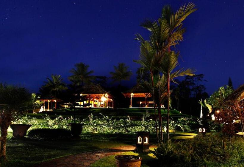 هتل Bagus Jati Health & Wellbeing Retreat