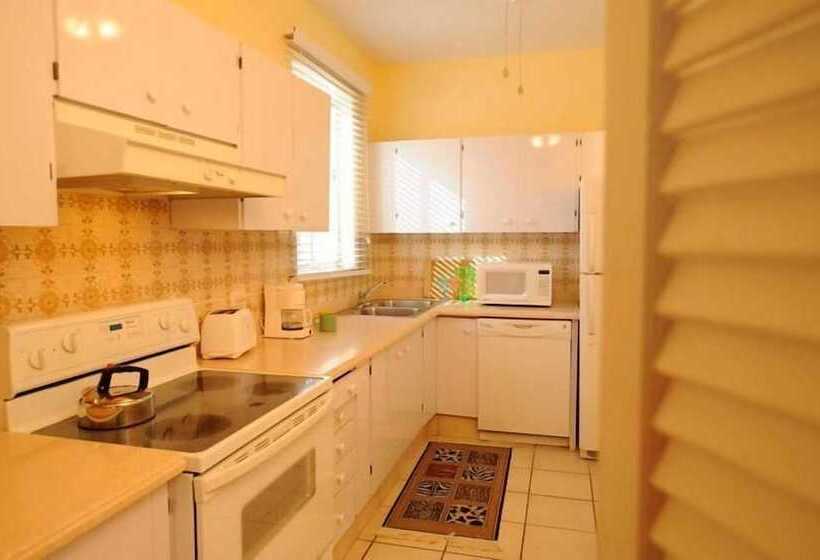 호텔 Bay View Suites Paradise Island