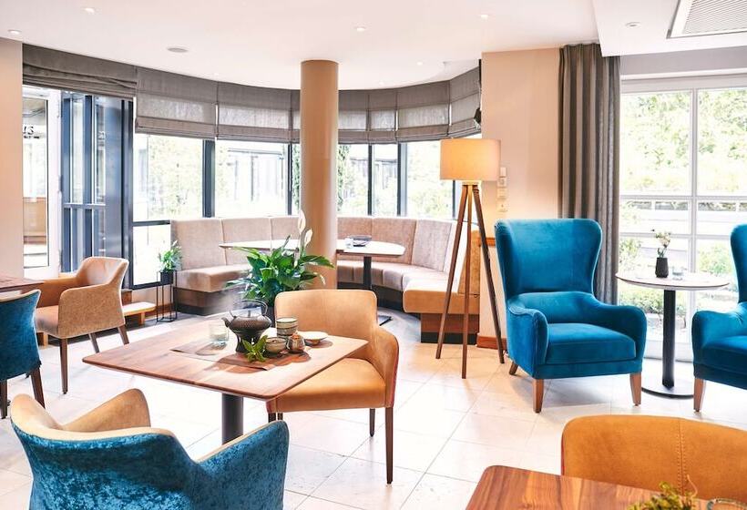 فندق Dorint Strandresort & Spa Ostseebad Wustrow