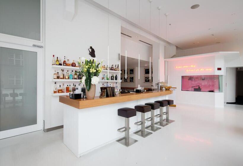 Fotos del hotel Ellington  Berlin:  19