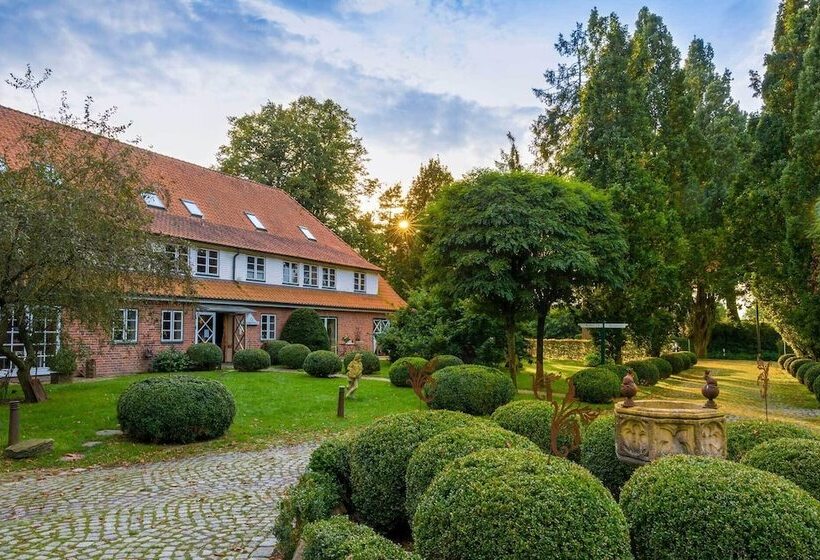 Friederikenhof Hotel Restaurant & Spa