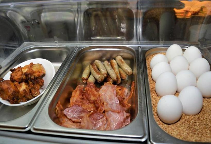 בית מלון כפרי Goldener Anker